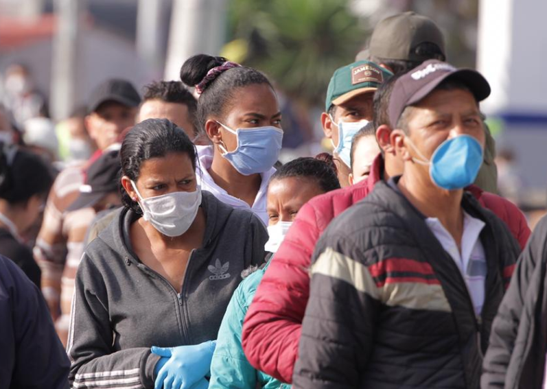 Les prohiben a los venezolanos entrar a plazas de mercado en Bogotá. Video