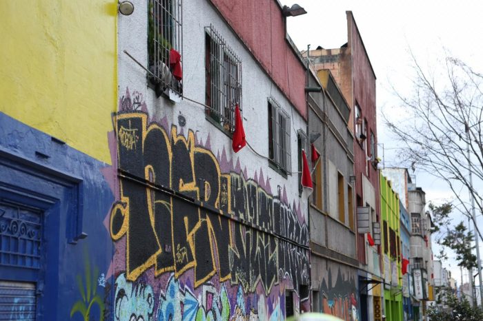  - Cada vez son más las banderas rojas: el hambre azota Bogotá