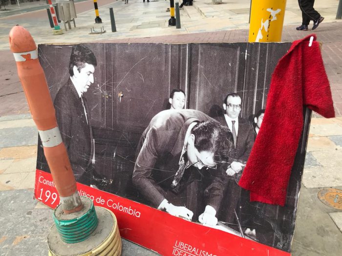  - Cada vez son más las banderas rojas: el hambre azota Bogotá