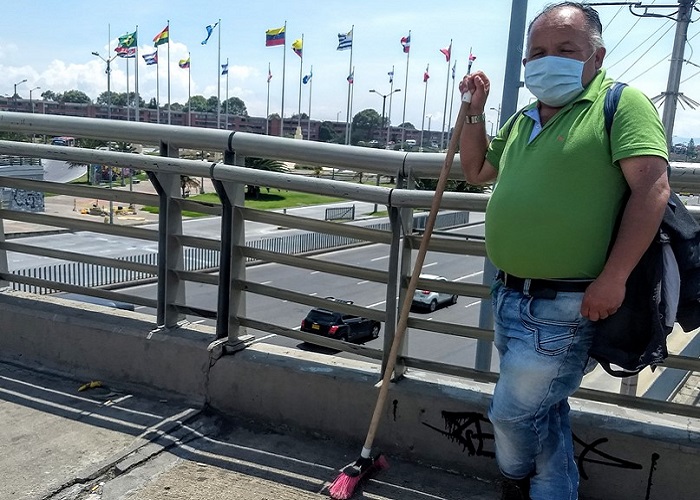 Nelson Parra, el escobita más solitario del mundo