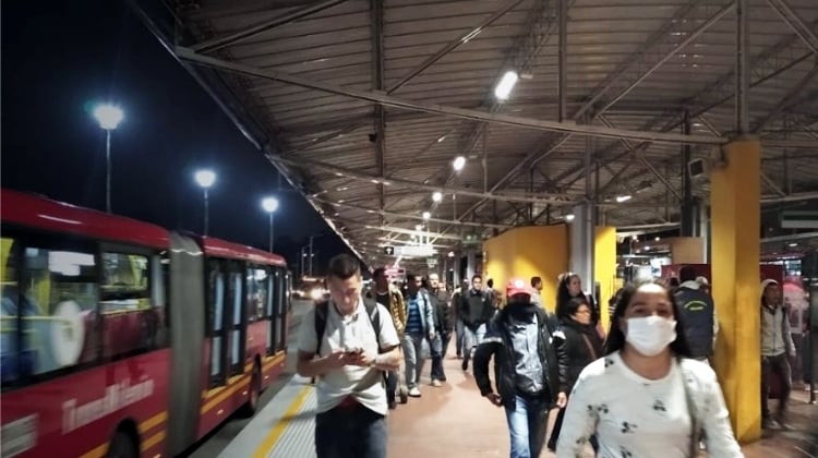 Y el virus se esparcirá este lunes por todo Bogotá