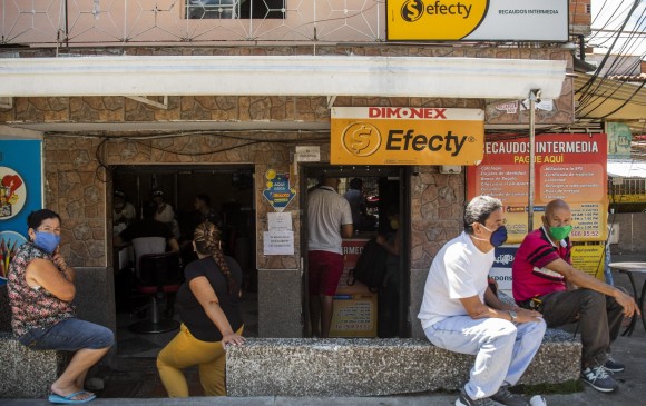 16 miembros de una familia paisa se infectan celebrando el día de la Madre