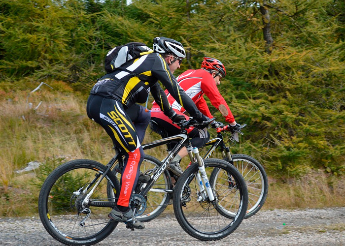  - Dos emporios, Giant y Shimano, fabrican las bicicletas del mundo