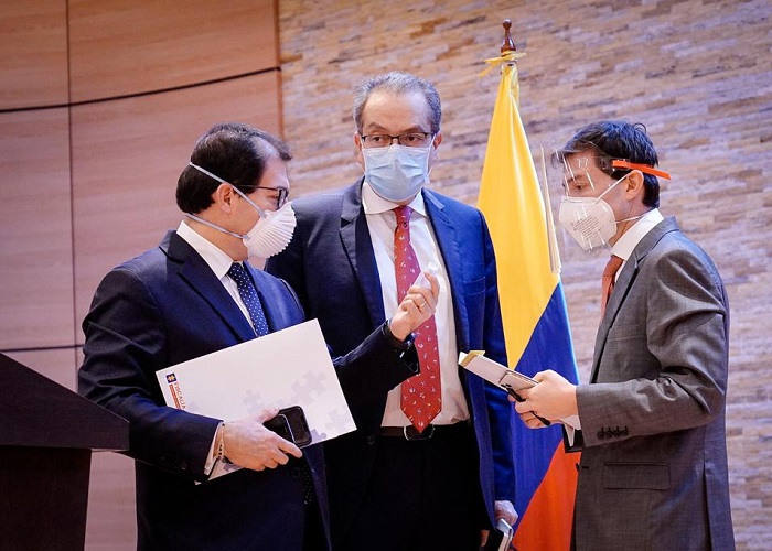 Contraloría, Fiscalía y Procuraduría denunciaron presunta corrupción en la pandemia