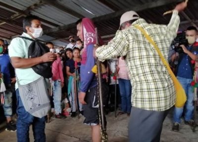  - 25 años de cárcel y 9 latigazos: la condena de indígenas a disidentes en el Cauca - Página 2