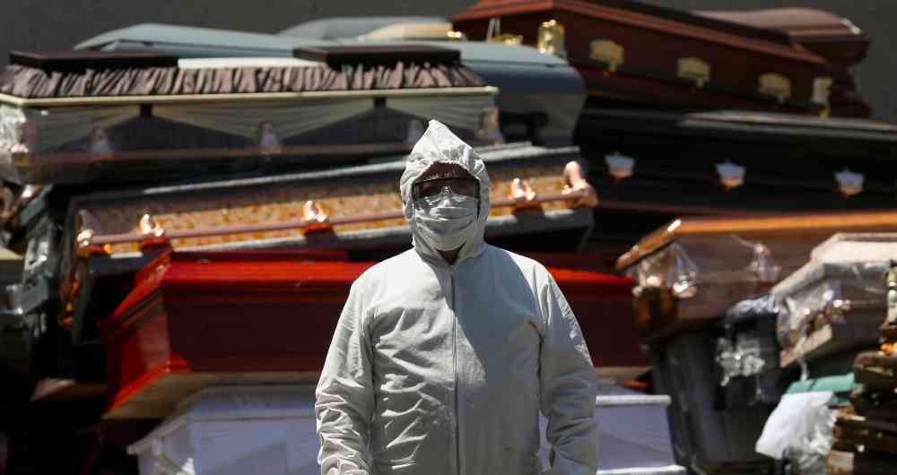 En Atlántico familiares abren ataúd de muerto por Coronavirus