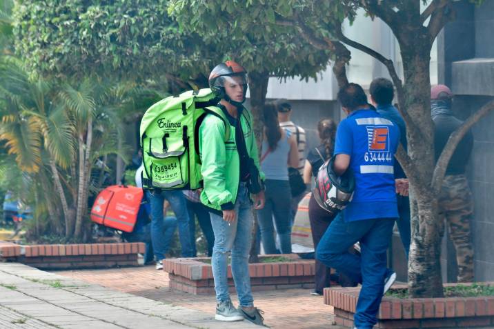 La terrible humillación que recibió un domiciliario porque entregó el mercado equivocado