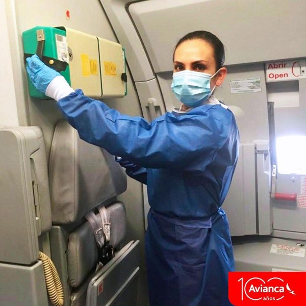  - Azafatas de Avianca a prueba de Covid