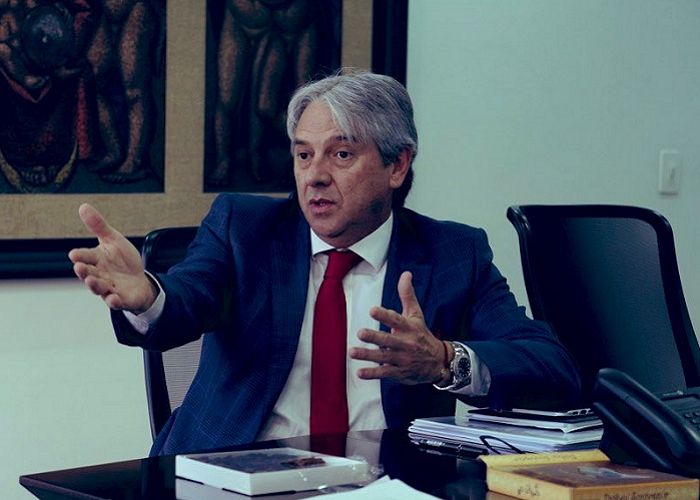 ¿Jaime Amín, un embajador con pinta de canciller?