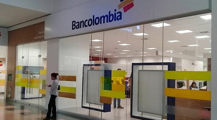  - Denuncian abusos de Bancolombia a sus clientes