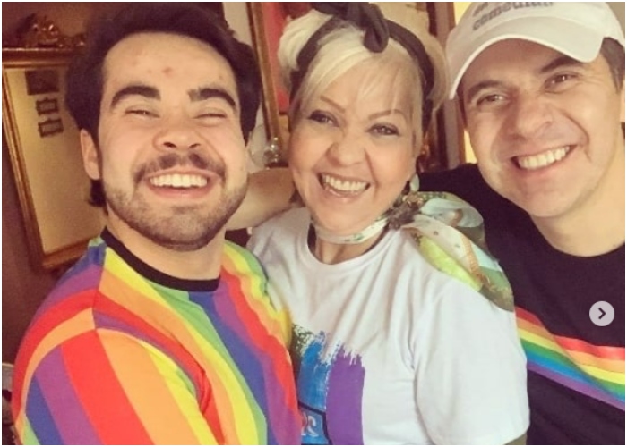 A la gorda Fabiola le dio muy duro saber que su hijo era gay