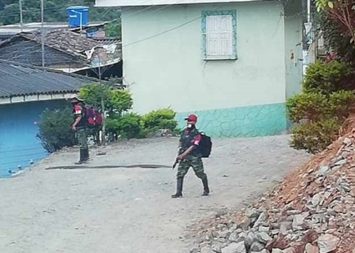 Alerta en el sur del Cauca por retenes ilegales del ELN