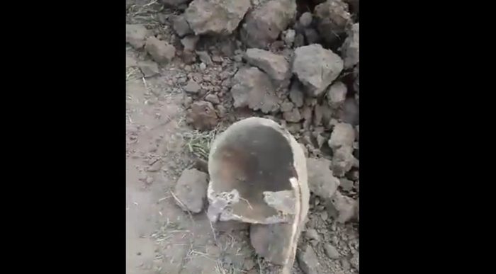  - VIDEO: Encuentran restos humanos en fosas excavadas para fallecidos por COVID-19