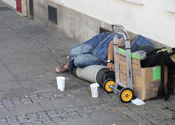 Mendigos: tan antiguos como la humanidad