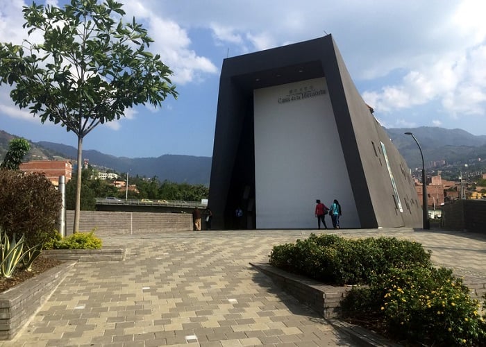 Ideas sobre el presente y futuro del Museo Casa de la Memoria de Medellín