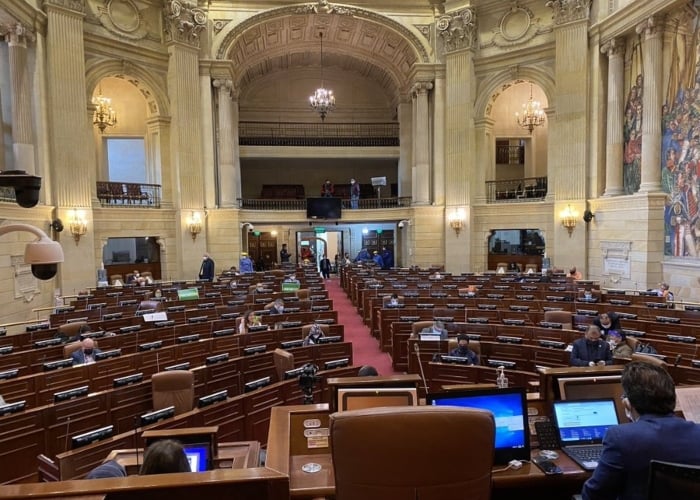 La mesa parlamentaria por los colombianos en el exterior debe instalarse