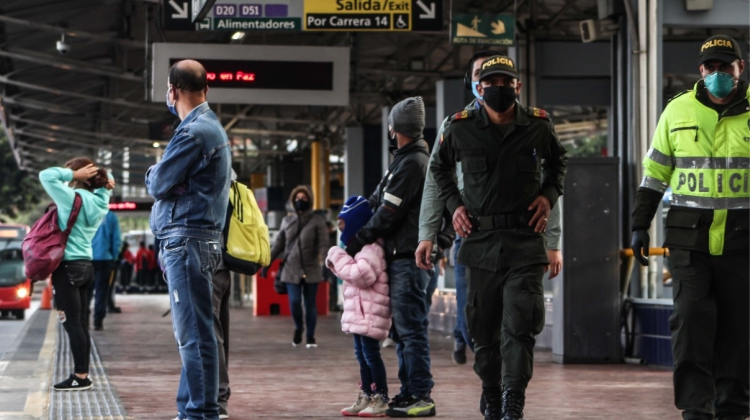 Pandemia: ¡no nos disparemos en el propio pie!