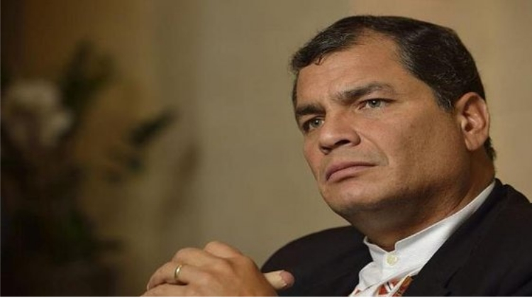 Democracia proscrita en Ecuador