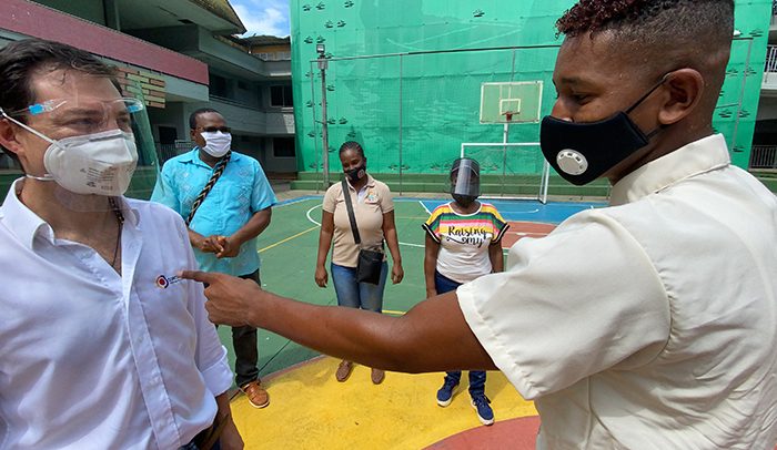  - El contralor Córdoba a la caza de elefantes blancos