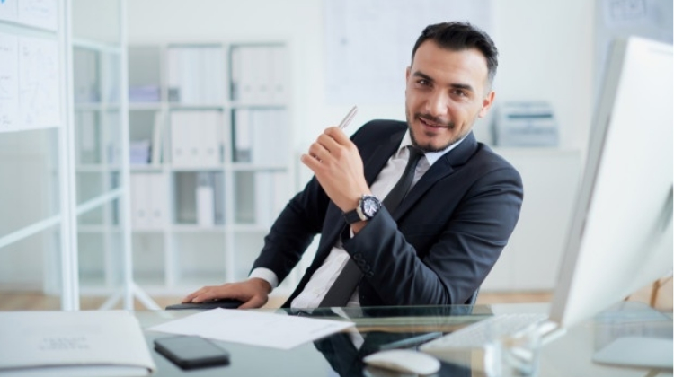 Padre, quiero hablar con usted: me gusta el billete