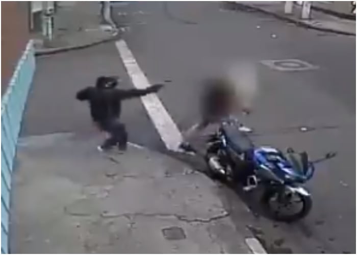 VIDEO: Sicario dispara a la cabeza y víctima sobrevive