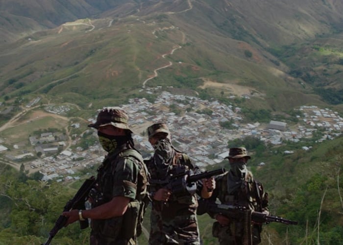 Por llevar sus tareas al colegio, los paras asesinan a dos menores entre Cauca y Nariño
