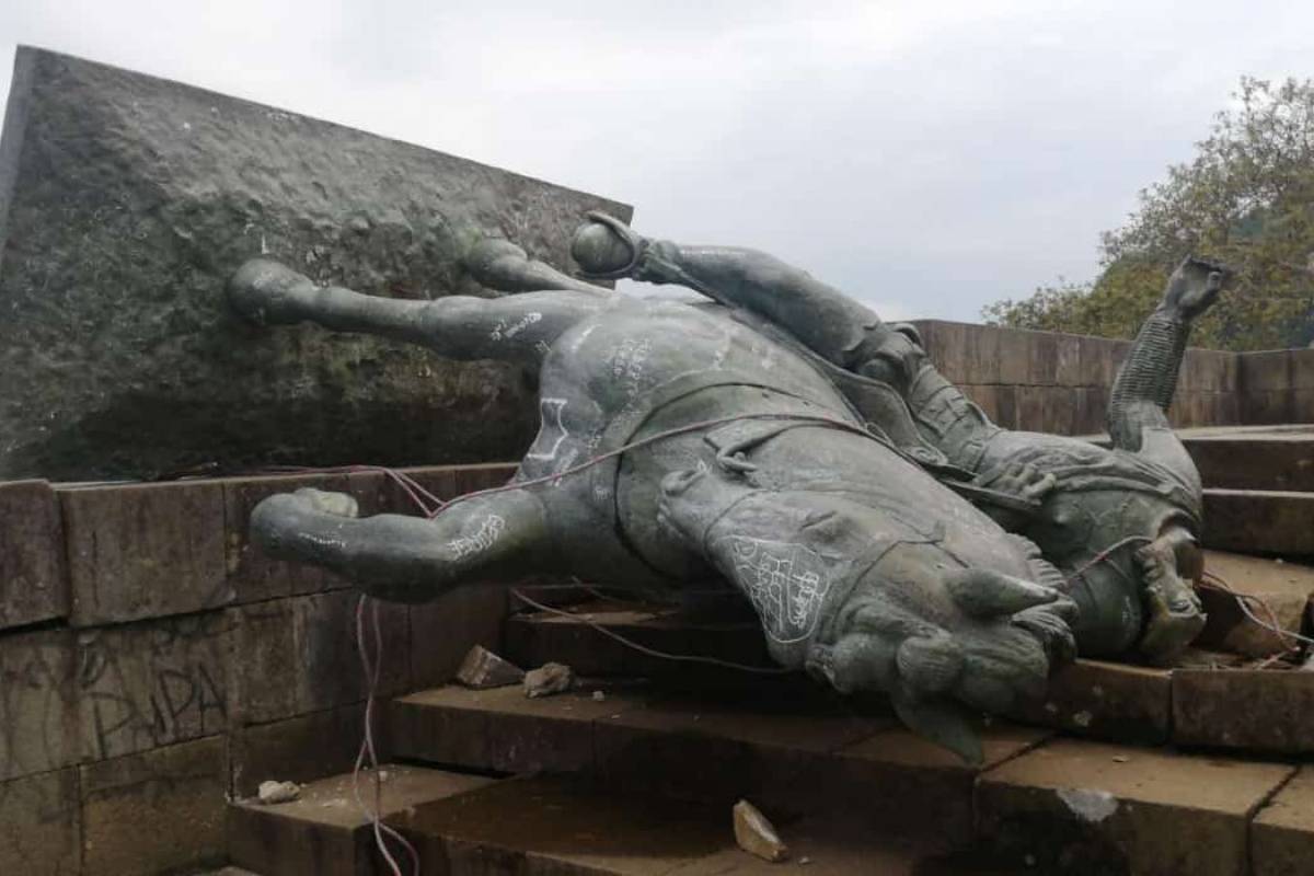 Todo el mal que hacía la estatua de Belalcazar encima del morro de Popayán