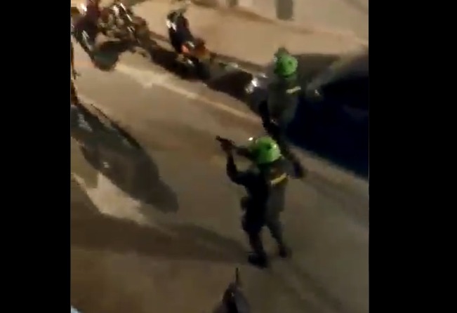 La policía volvió a disparar a matar en Cali
