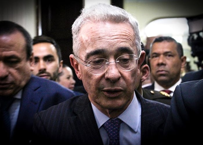 Castigo internacional a Uribe