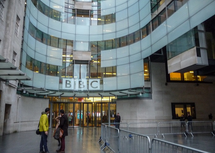 La controversial medida de la BBC con sus periodistas