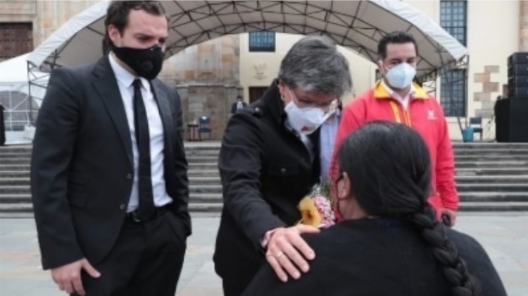 Aplaudo a Claudia López