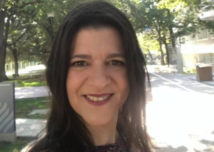 Profesora muere de coronavirus en plena clase virtual