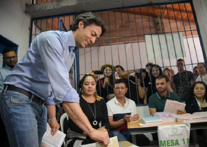 La génesis del drama que hoy rodea al alcalde de Medellín