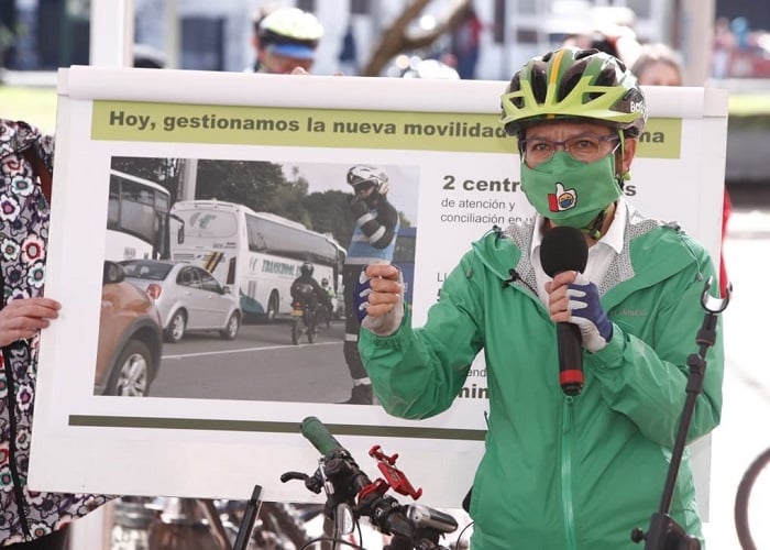 ¿Claudia López desbarató la Séptima para mejorar su imagen pública?