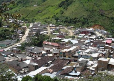  - VIDEO: Alerta por fuertes enfrentamientos armados en Argelia, Cauca