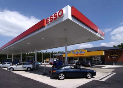  - La caída de ExxonMobil y el ascenso de NEE, generadora de energías alternativas