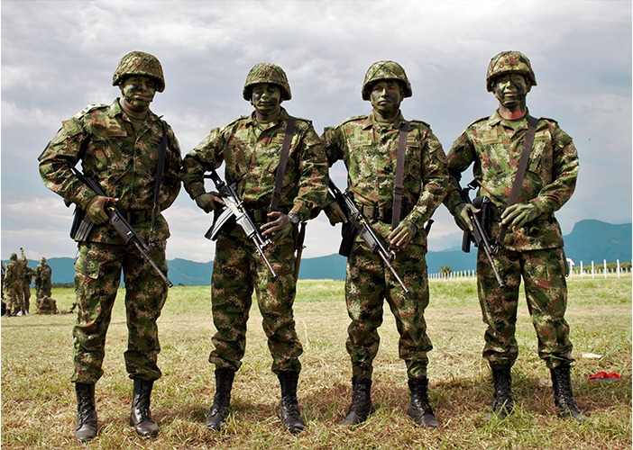 El odio que sienten los soldados colombianos por las mujeres