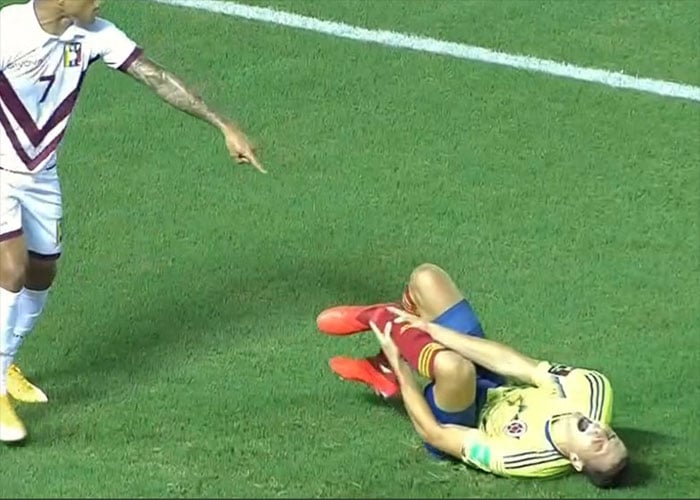 ¡Queremos tanto a Santiago Arias!