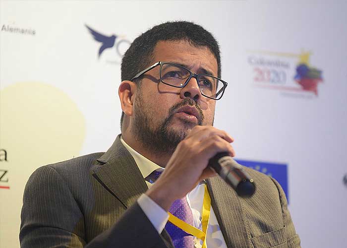  - Los tres abogados que lideran la defensa Farc en la JEP