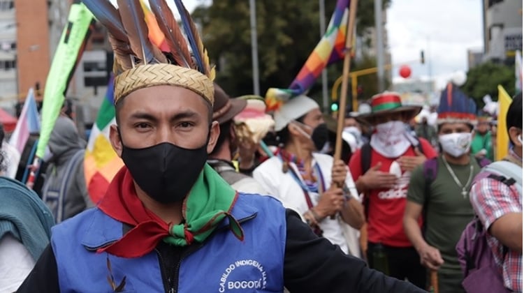 Mingas y protestas con identidad perdida