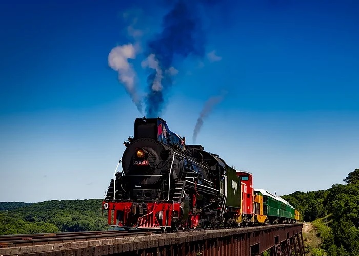 Y no solo el tren y el trigo...