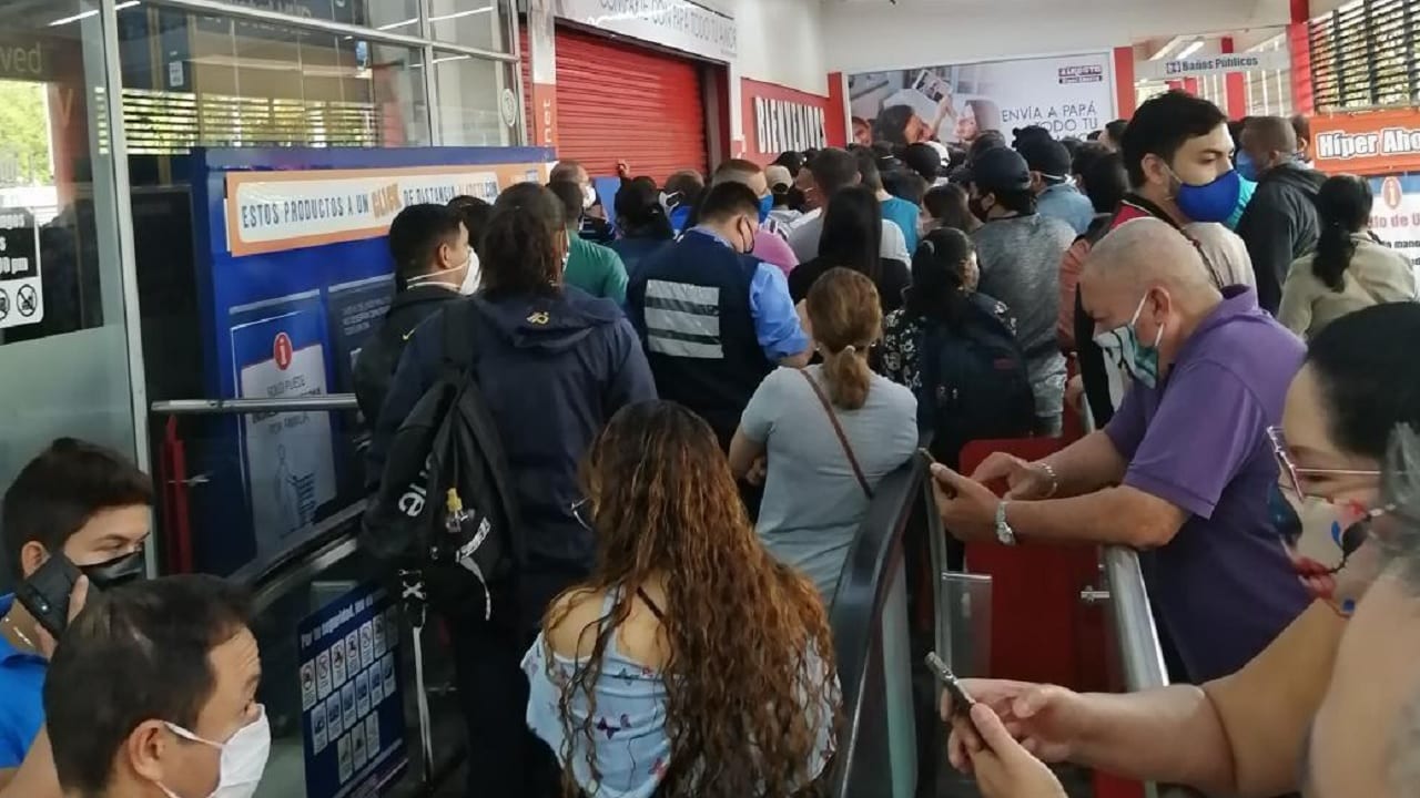 Alkosto vuelve a decepcionar en el Día sin Iva