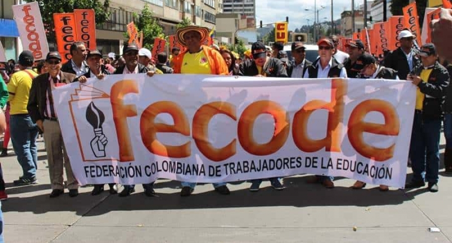 Regresa el odio de los uribistas a los profesores colombianos