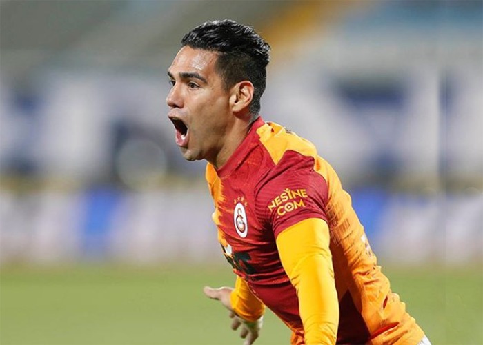 Empezamos a perder contra Uruguay: nueva lesión de Falcao