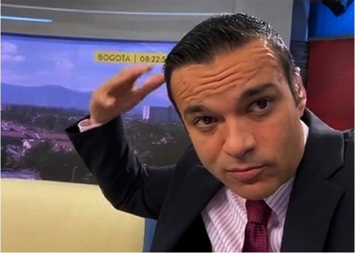 A Juan Diego Alvira se la cobran por viajar en avión del gobierno