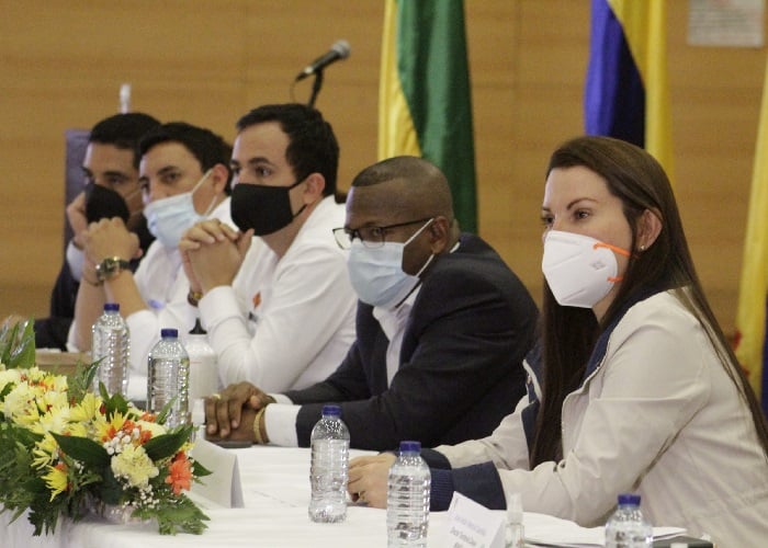 Cauca recibirá 1.44 billones para vías y obras públicas