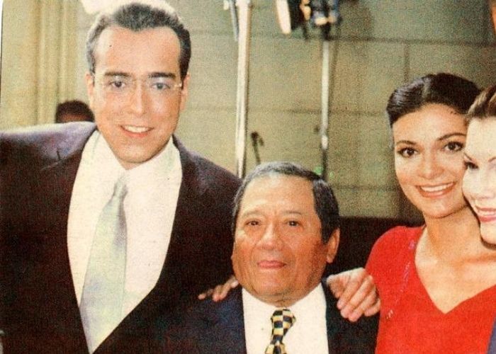 El día que Manzanero cantó en el último capítulo de 