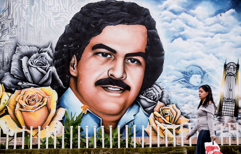 La adoración de los colombianos de bien por Pablo Escobar