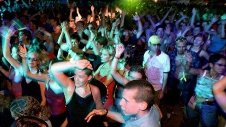 Los colombianos nos vamos a destruir a punta trago este diciembre