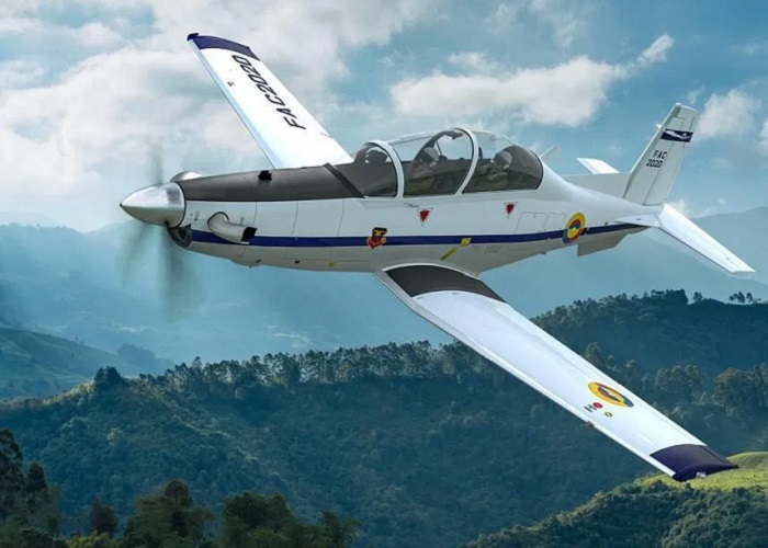 ¿Cómo malgastar los recursos de nuestra Fuerza Aérea?